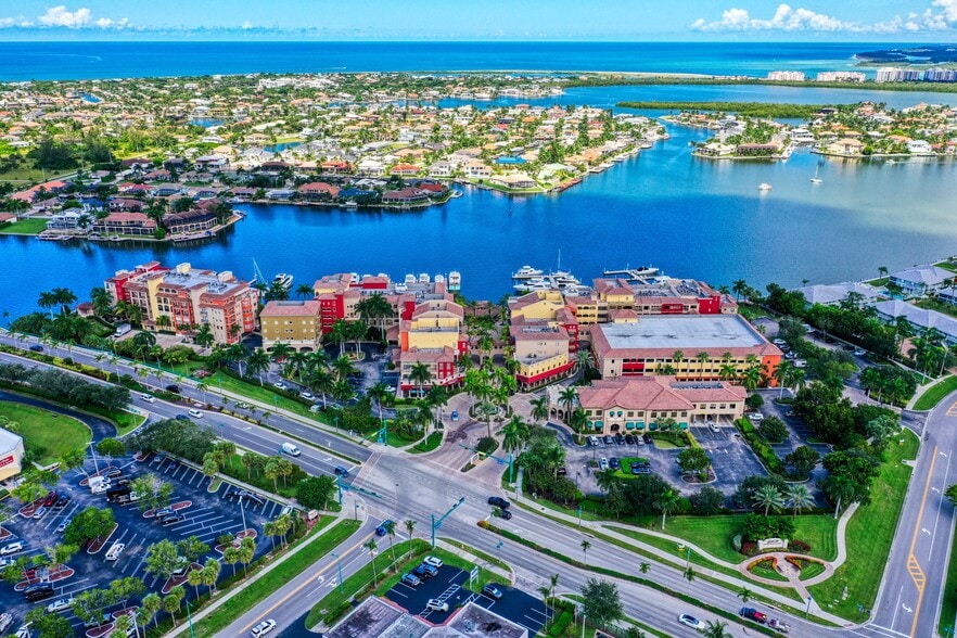 760 N Collier Blvd, Marco Island, FL for lease - Building Photo - Image 1 of 8