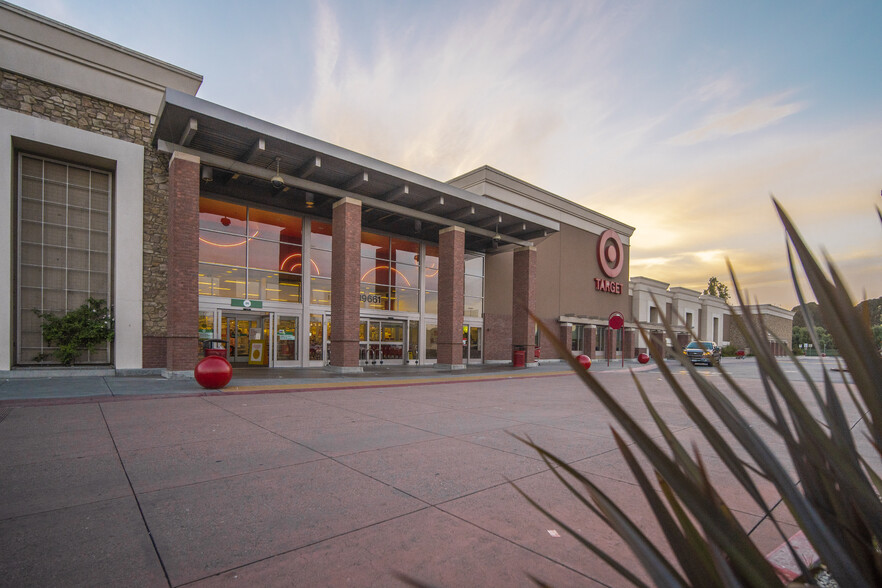 19661 Hesperian Blvd, Hayward, CA for lease - Building Photo - Image 3 of 5