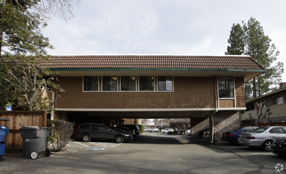 935 Moraga Rd, Lafayette, CA for lease - Building Photo - Image 3 of 3