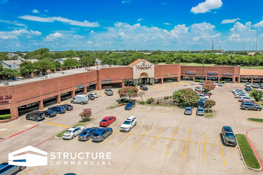 2501-2535 E Arkansas Ln, Arlington, TX for lease - Building Photo - Image 1 of 12