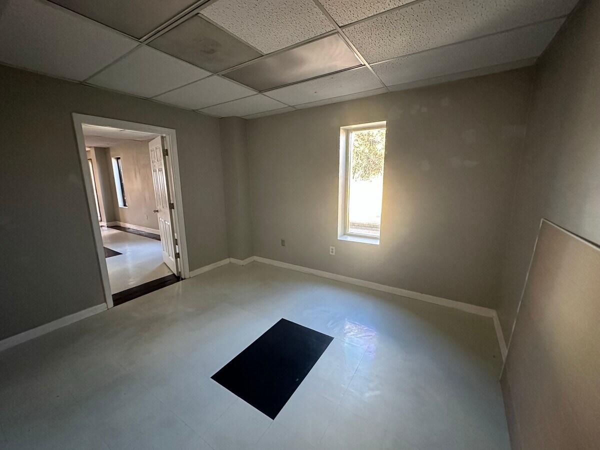 106 Davis Rd, Augusta, GA 30907 Davis Plaza