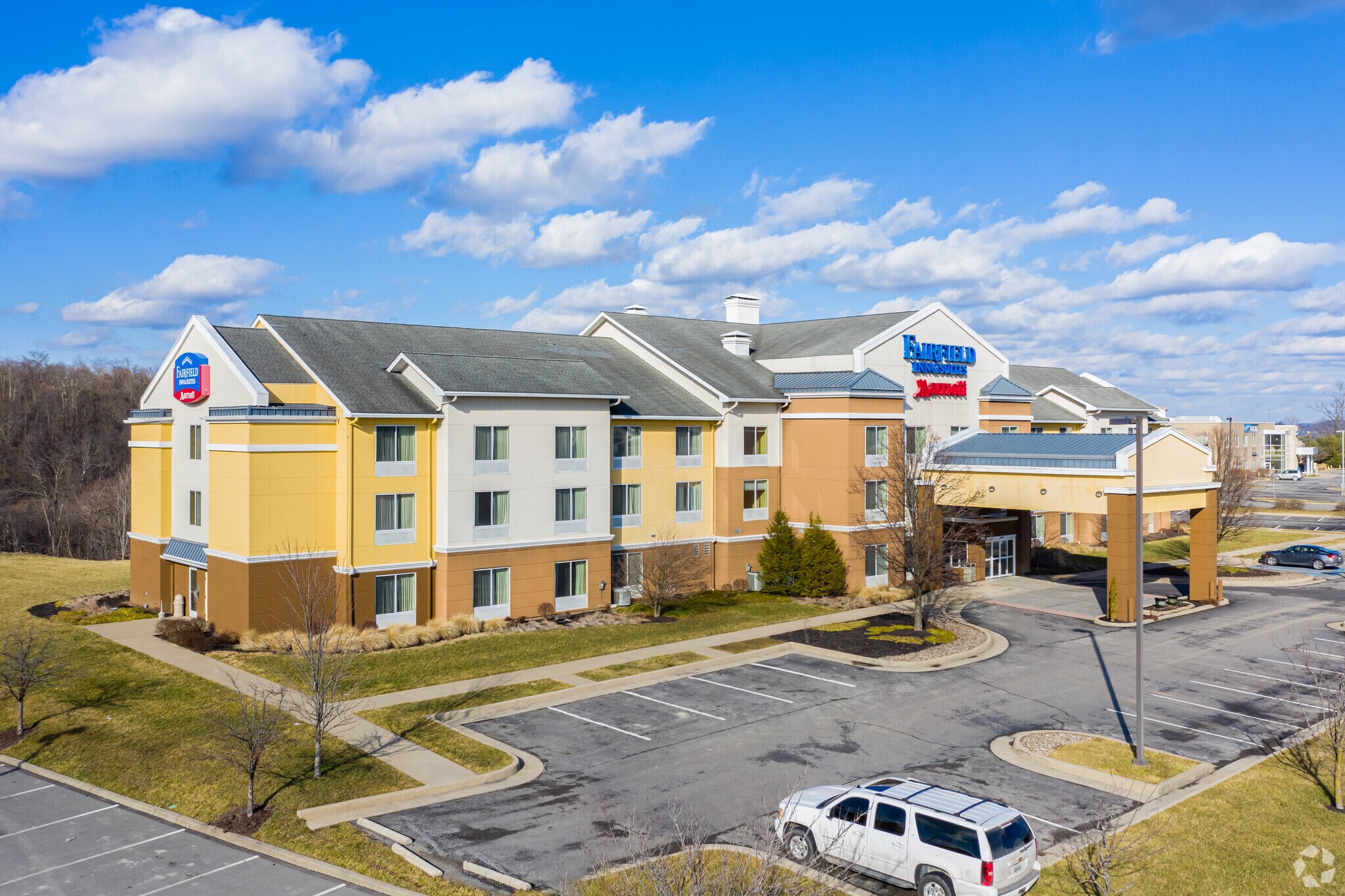 27 Southland Dr, Fairmont, WV 26554