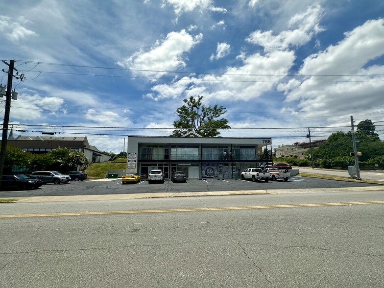 788 Walnut St, Macon-Bibb, GA for lease - Building Photo - Image 2 of 3