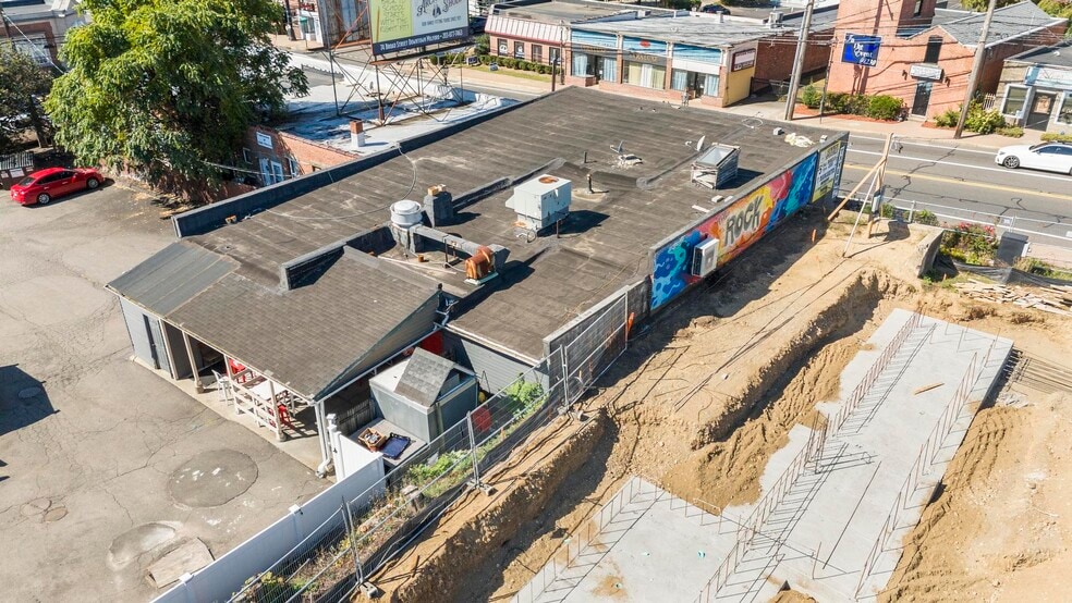 227 Bridgeport Ave, Milford, CT for sale - Building Photo - Image 2 of 9