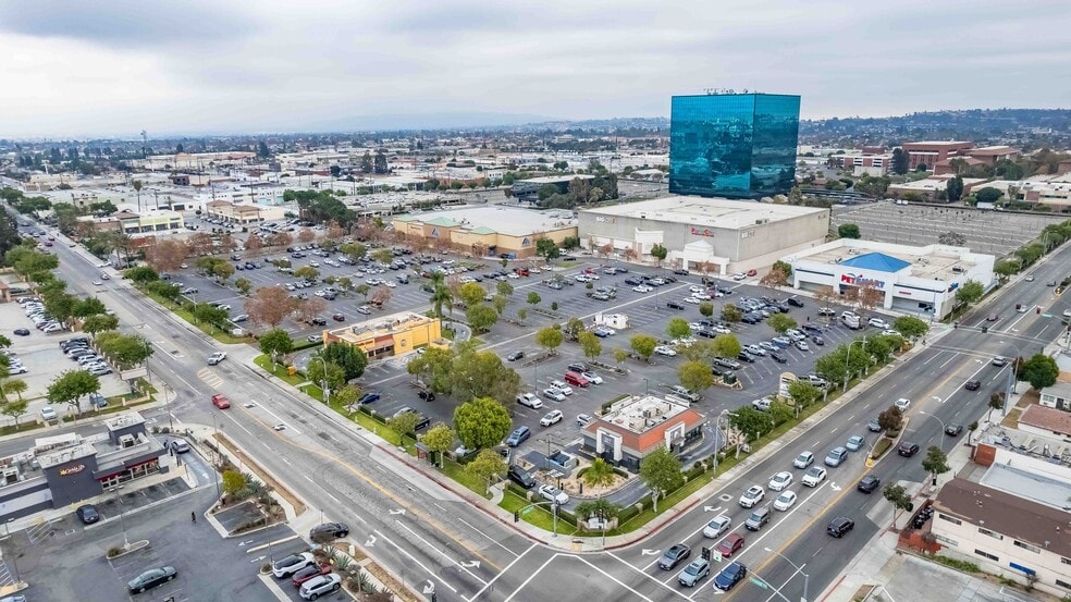 2500-2588 W Commonwealth Ave, Alhambra, CA for lease - Building Photo - Image 2 of 7