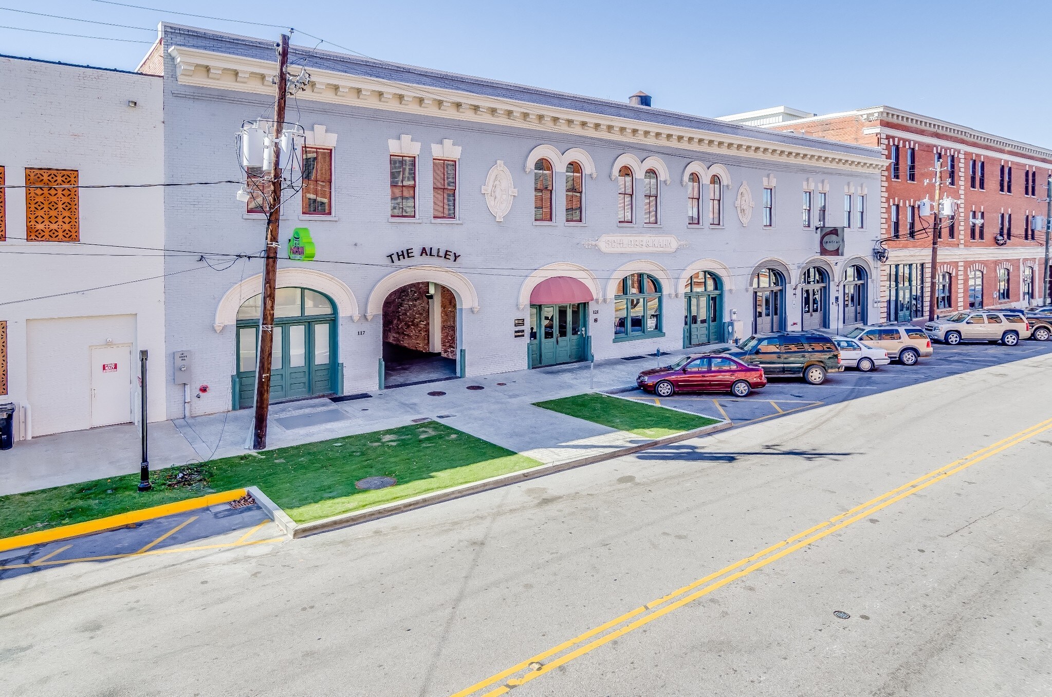 117129 Coosa St, Montgomery, AL 36104 Schloss & Kahn Warehouse