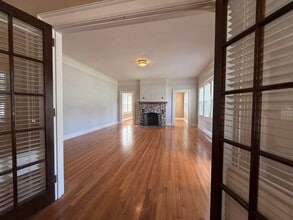 581 W Main St, Spartanburg, SC for lease Interior Photo- Image 2 of 16