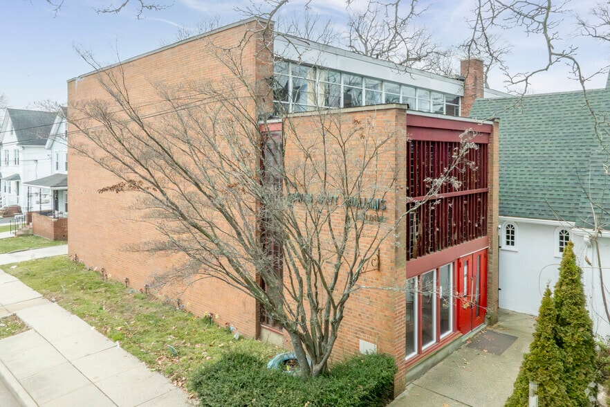 87 7th St, Valley Stream, NY for sale - Building Photo - Image 1 of 1