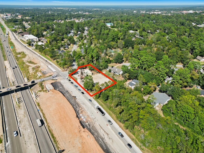 404 Interstate 45 S, Huntsville, TX for sale - Building Photo - Image 2 of 8