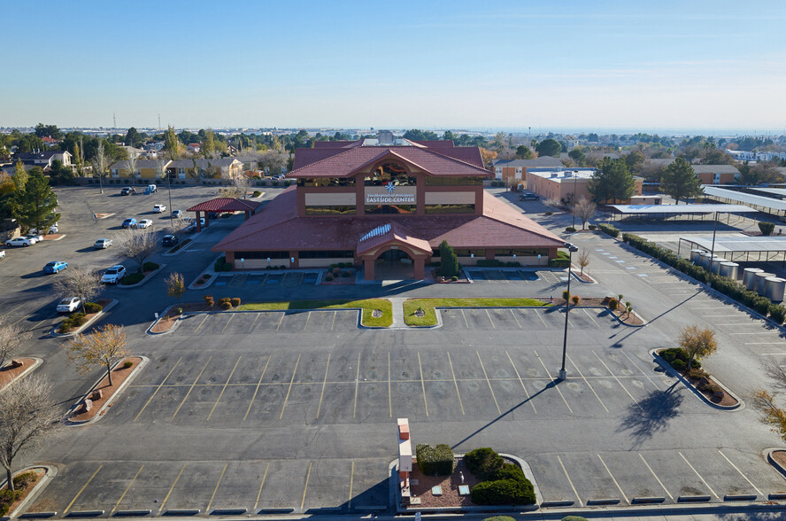 2400 Trawood Dr, El Paso, TX for lease - Building Photo - Image 3 of 12