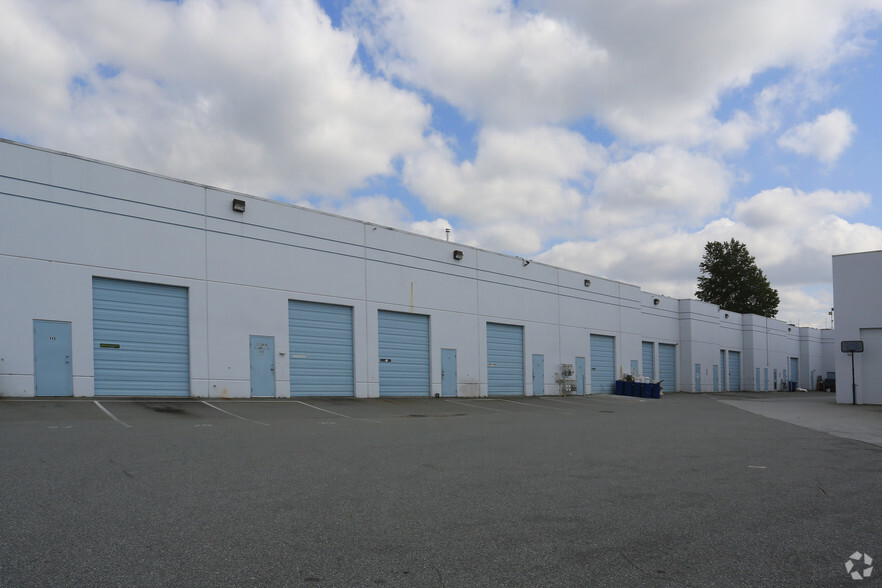 3011 Underhill Ave, Burnaby, BC for lease - Building Photo - Image 2 of 4