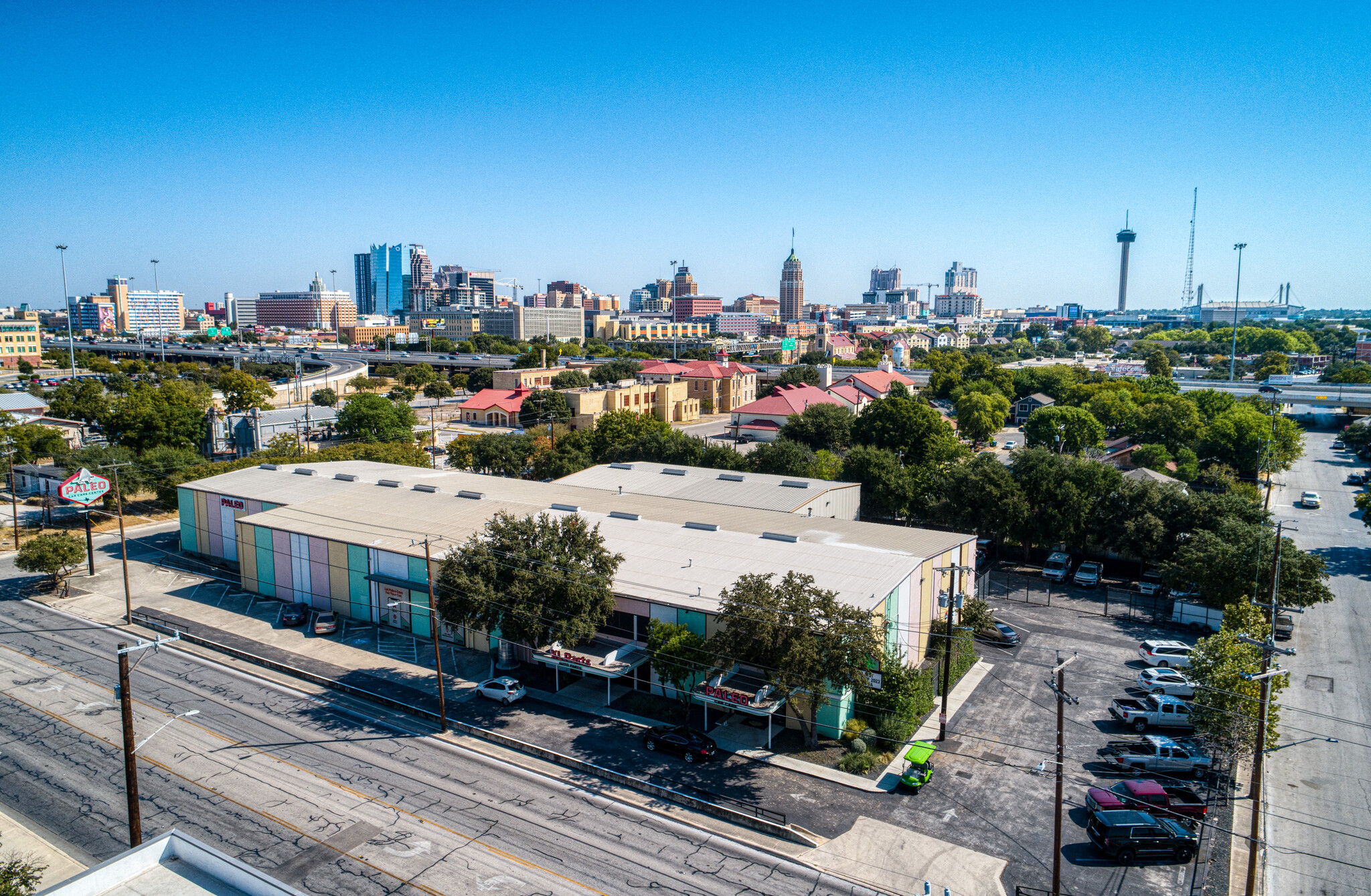 716 S Frio St, San Antonio, TX for lease Building Photo- Image 1 of 12