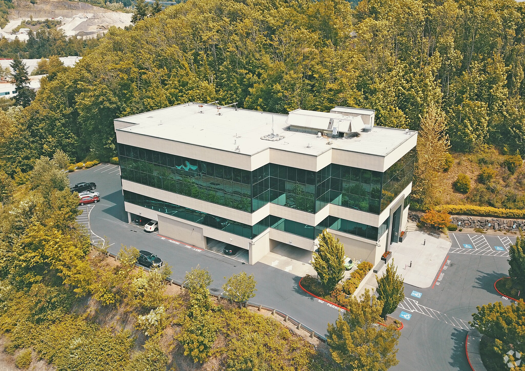 1201 Monster Rd SW, Renton, WA for sale Primary Photo- Image 1 of 1