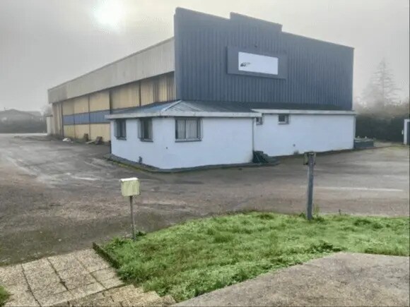 Flex in Saint-Romain-de-Colbosc for lease Building Photo- Image 1 of 2