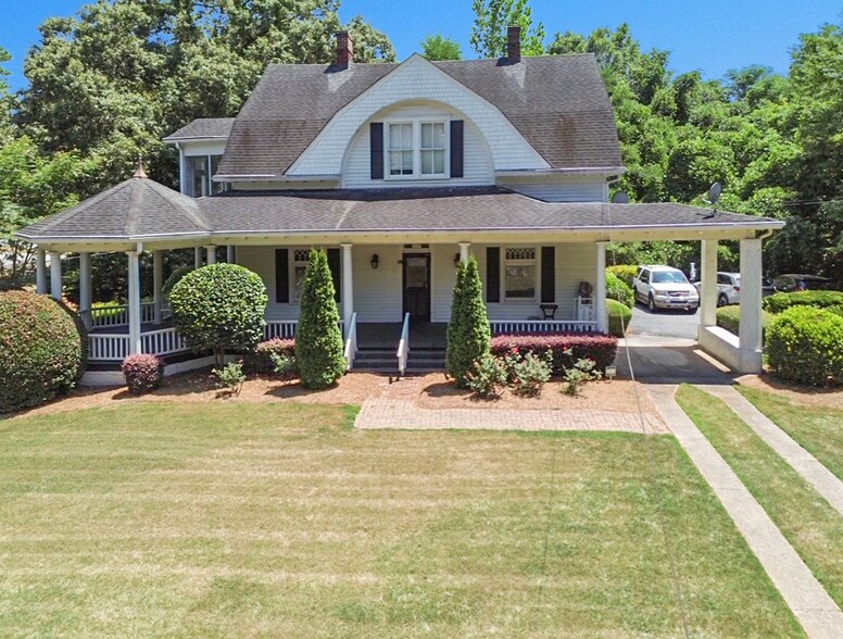 138 Bulloch Ave, Roswell, GA for sale - Building Photo - Image 1 of 10