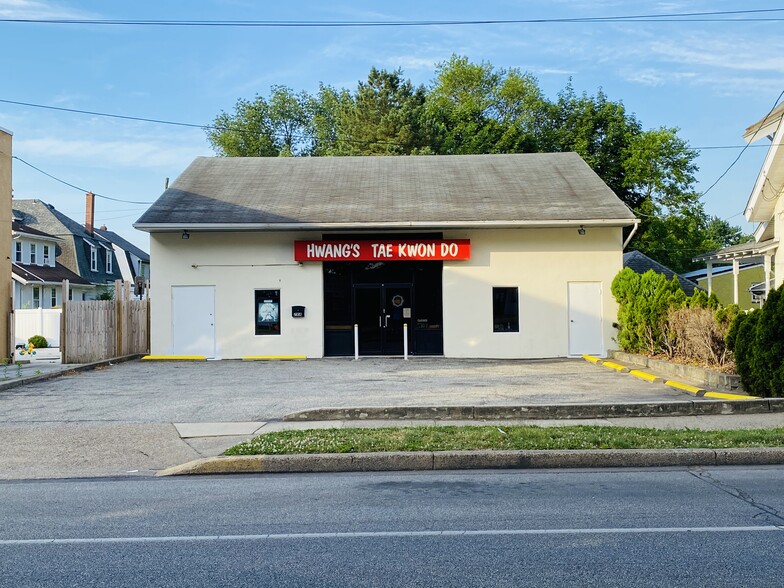 7914 W Chester Pike, Upper Darby, PA for sale - Primary Photo - Image 1 of 1