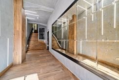 4 Golden Sq, London for lease - Interior Photo - Image 3 of 4