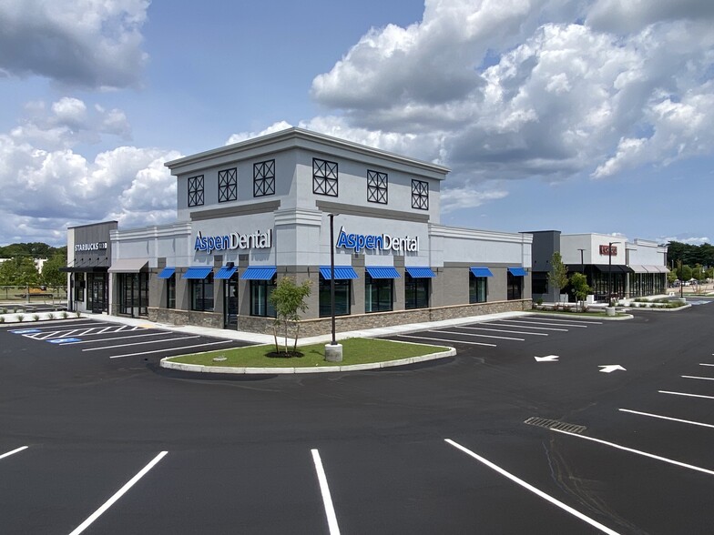 Post Rd, North Kingstown, RI for lease - Building Photo - Image 1 of 22