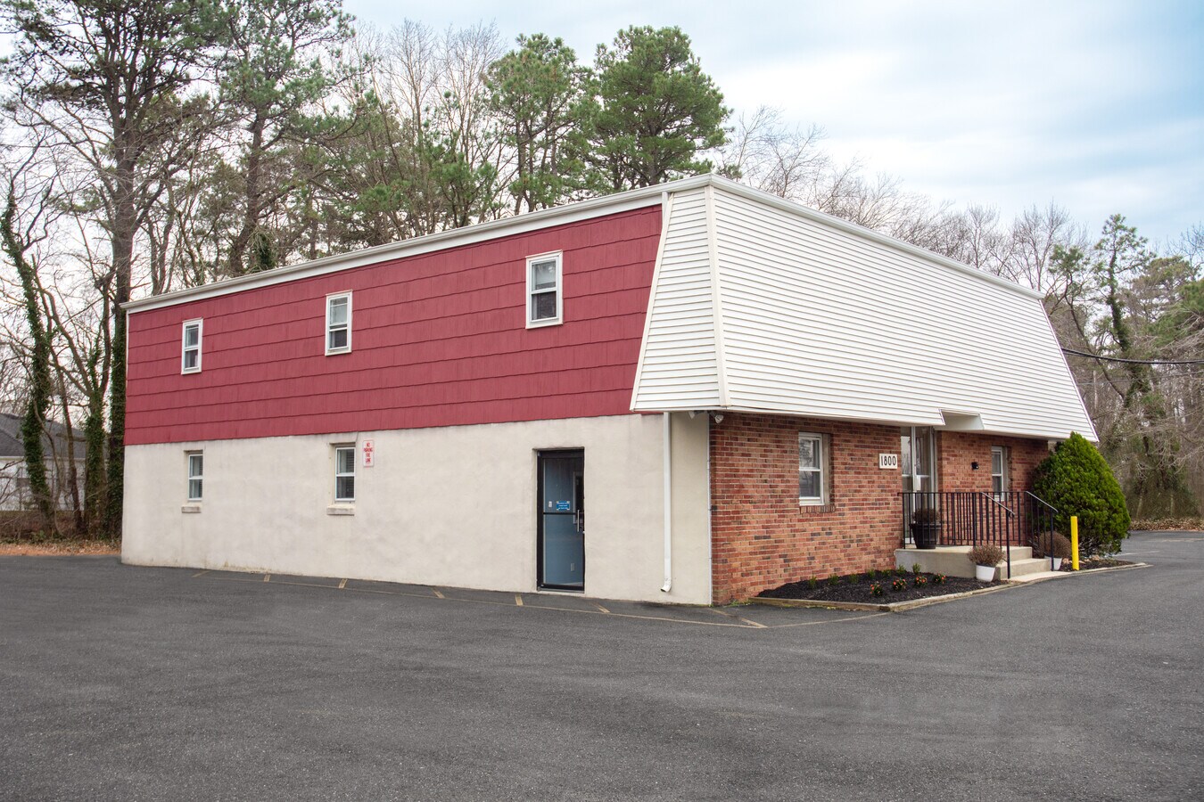 1800 Lanes Mill Rd, Brick, NJ 08724