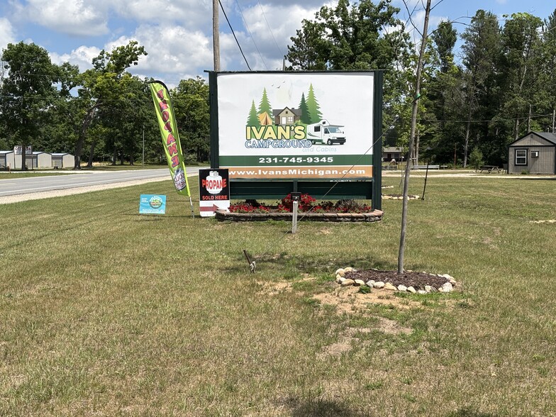 7332 S M-37, Baldwin, MI for sale - Building Photo - Image 1 of 43