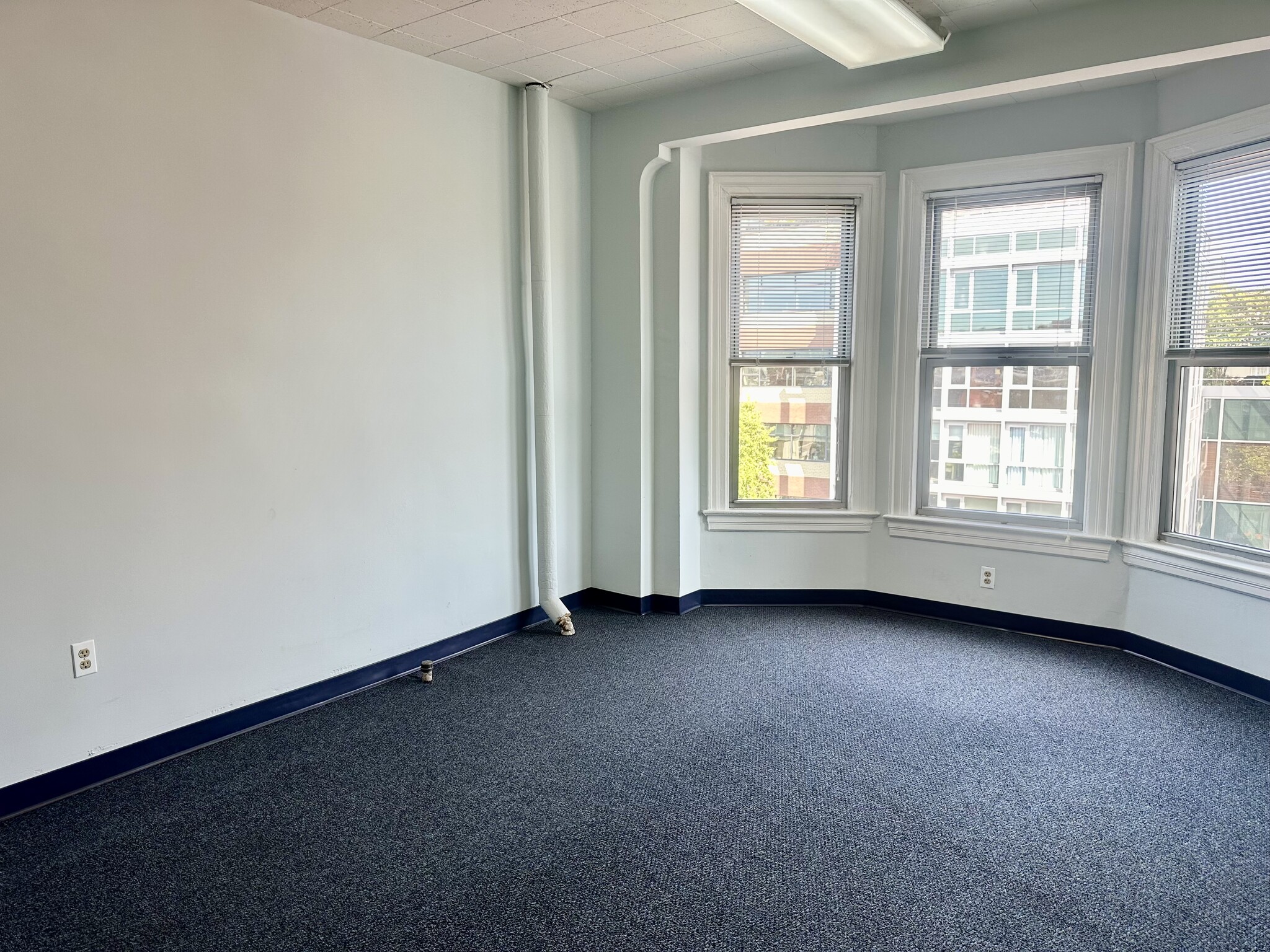 2000 P St NW, Washington, DC for lease Interior Photo- Image 1 of 6