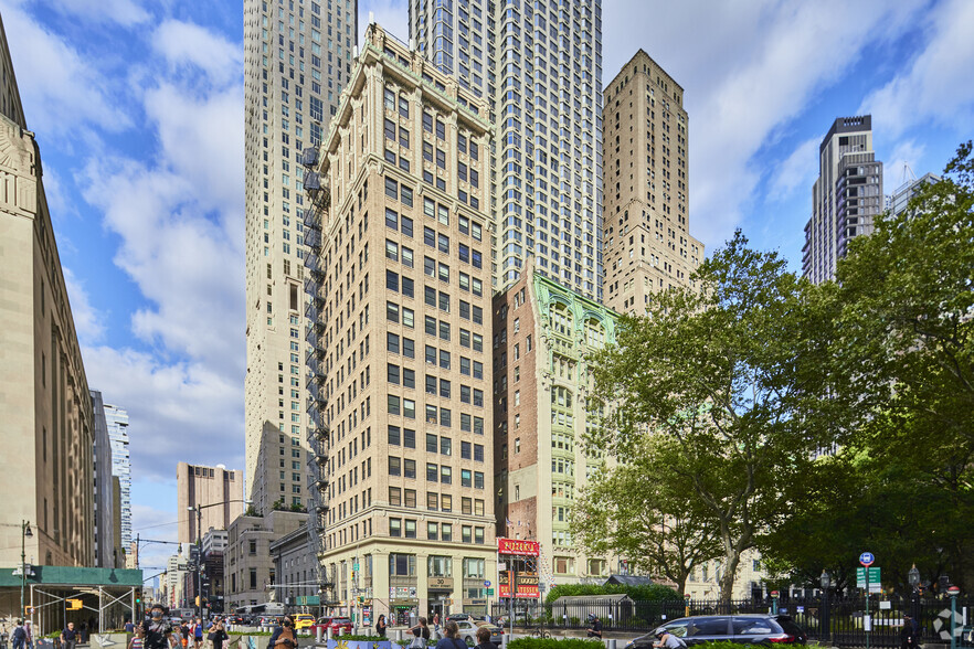 30 Vesey St, New York, NY for lease - Building Photo - Image 1 of 6