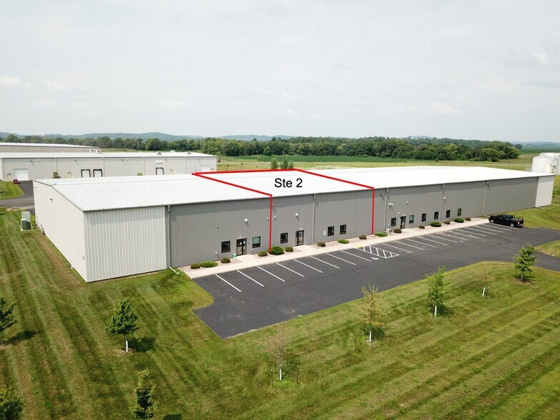 2927 61st St, Menomonie, WI for sale - Building Photo - Image 1 of 1