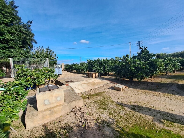 Polígono, Alzira de, 5, Alzira, Valencia for sale - Building Photo - Image 3 of 12