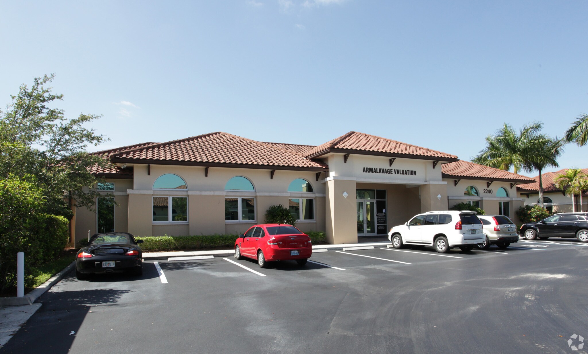 2240 Venetian Ct, Naples, FL for sale Building Photo- Image 1 of 1