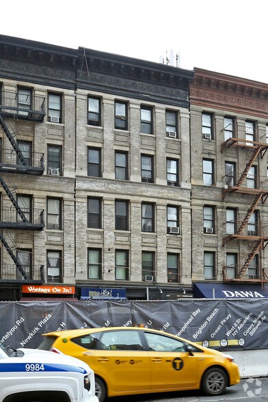 1750 Second Ave, New York, NY for sale - Primary Photo - Image 1 of 23