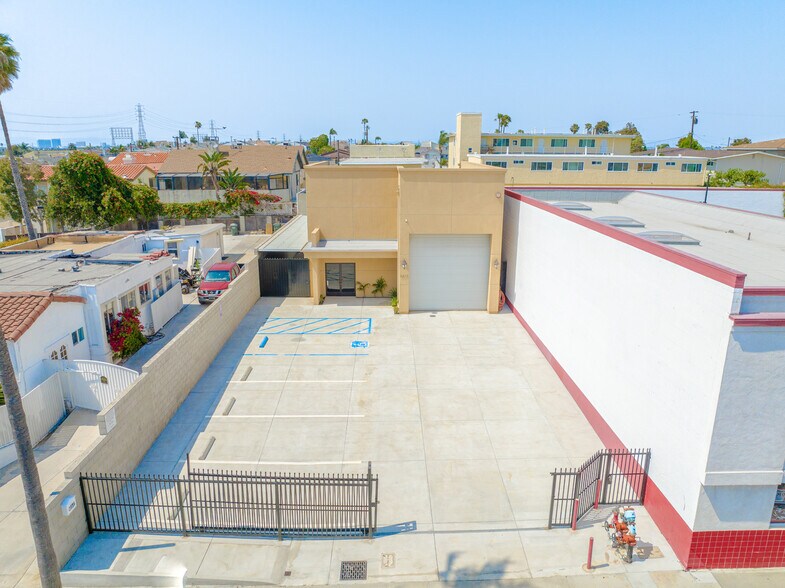 Ralphs 1413 Hawthorne Blvd Redondo Beach Ca 90278 2613 Artesia Blvd, Redondo Beach, CA 90278 - Industrial for Lease | LoopNet