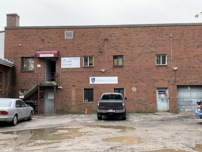 145 Newton St, Waltham, MA for sale - Primary Photo - Image 1 of 1