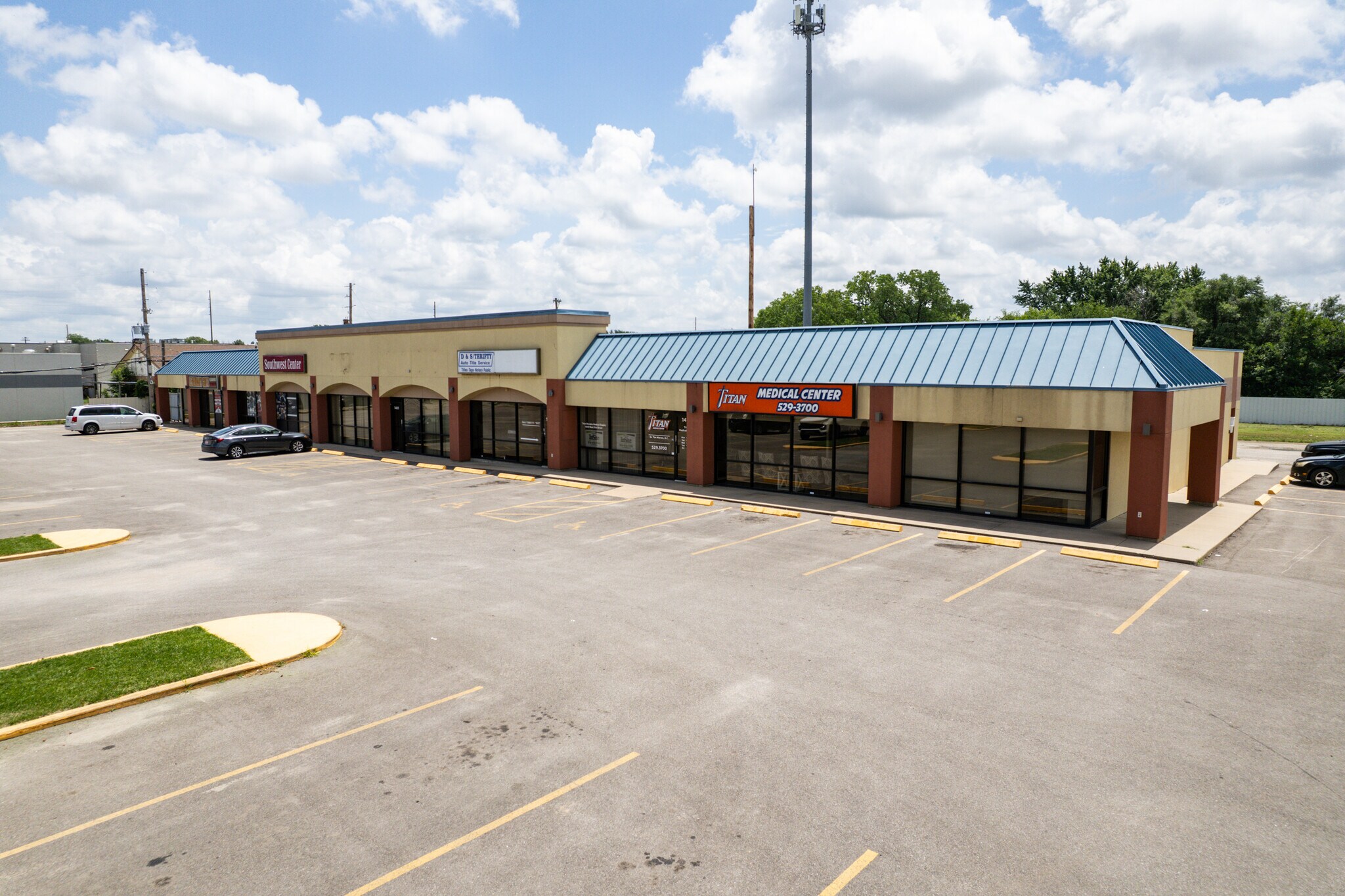 1309-1415 W 31st St S, Wichita, KS for sale Building Photo- Image 1 of 11