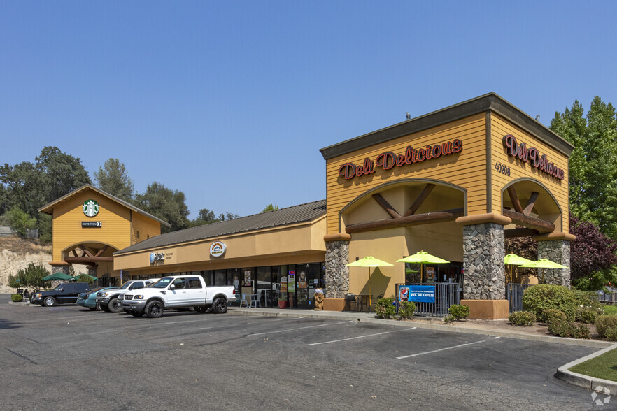 40208 Highway 41, Oakhurst, CA for lease - Building Photo - Image 1 of 6