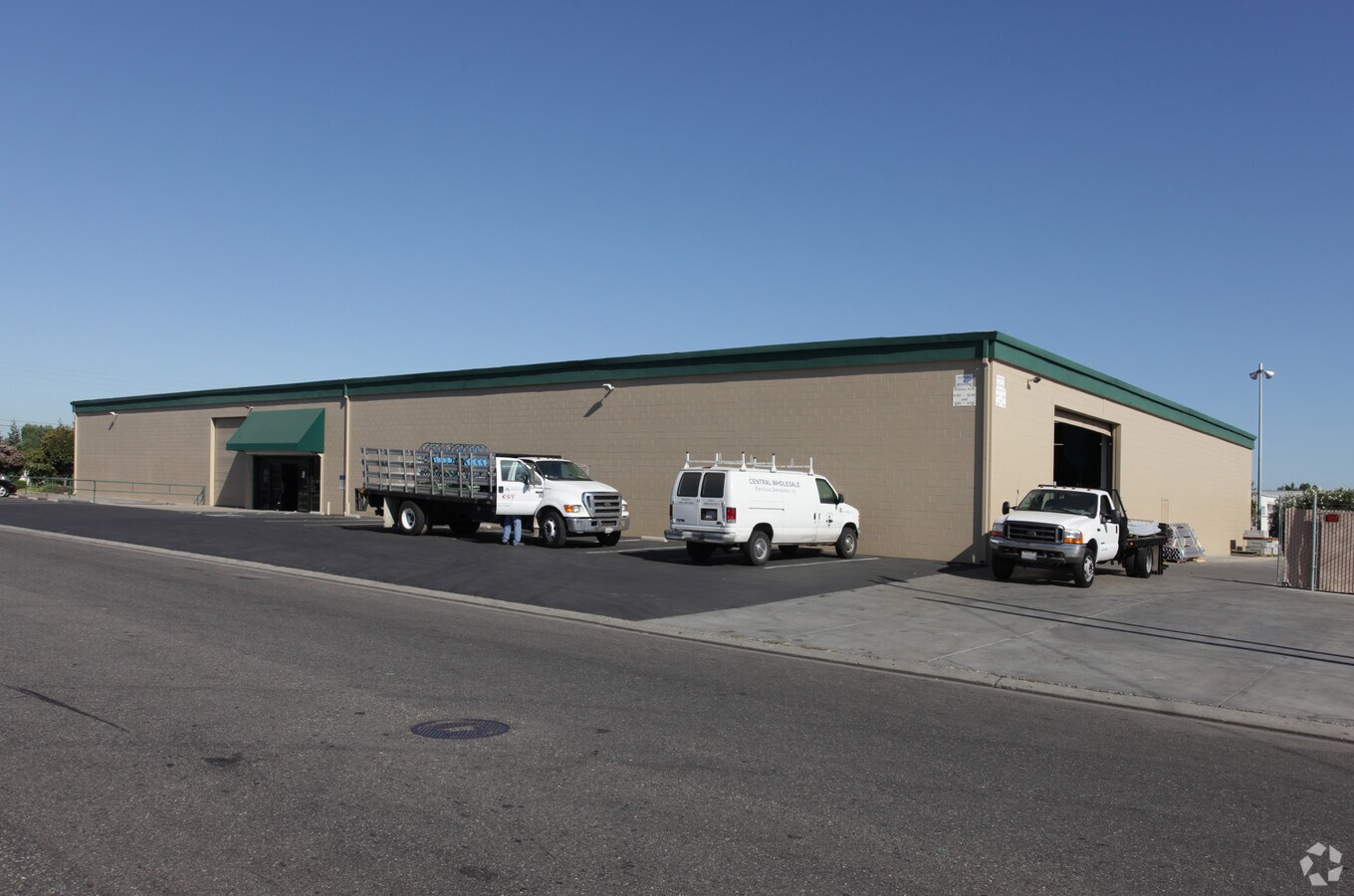 1466 Carpenter Rd, Modesto, CA 95351