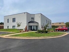 Corporate Hills Office Park - Loft