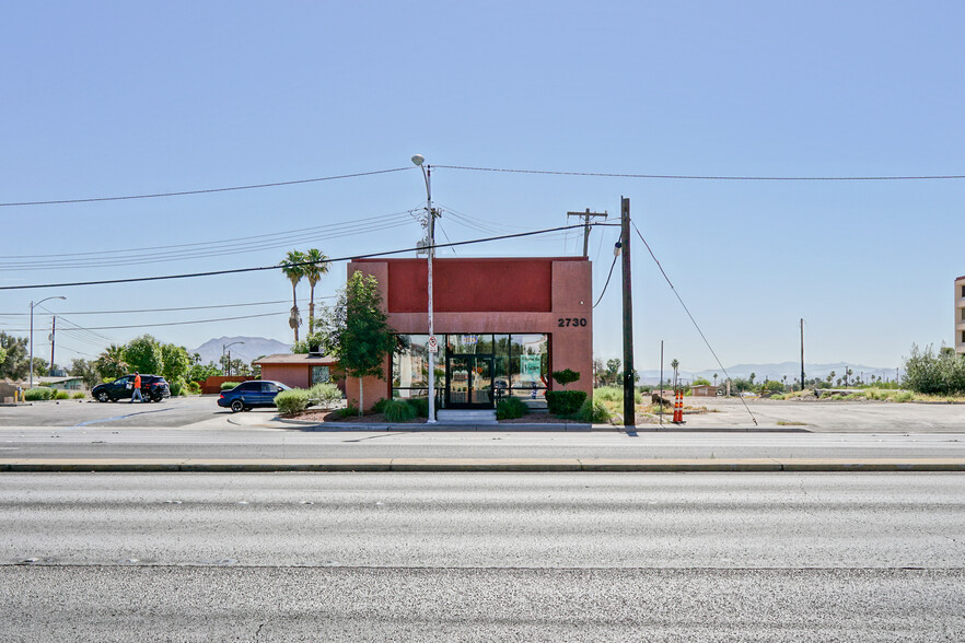 2730 S Maryland Pky, Las Vegas, NV for lease - Primary Photo - Image 1 of 3