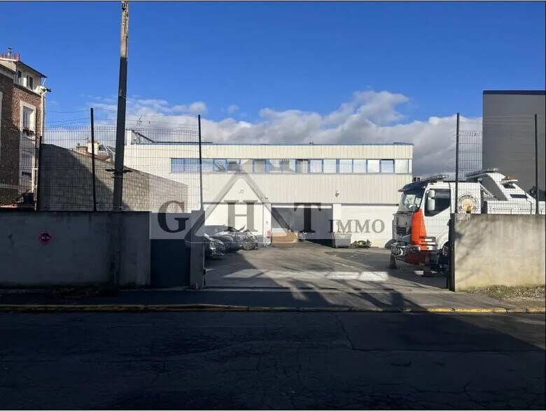 Office in Ablon-sur-Seine for lease - Building Photo - Image 1 of 2