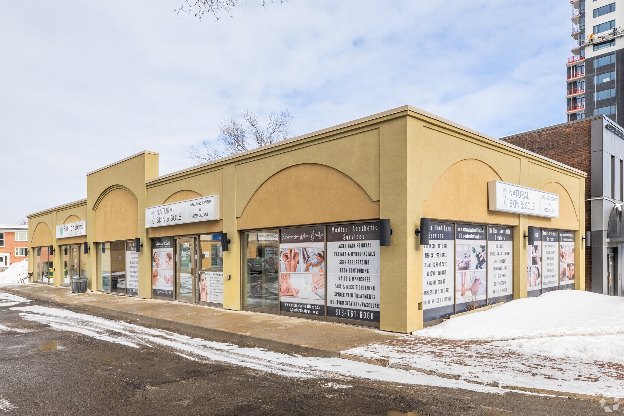 1677 Carling Ave, Ottawa, ON for sale Primary Photo- Image 1 of 1