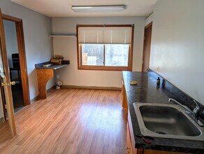 33 Union City Rd, Prospect, CT for lease Building Photo- Image 2 of 2