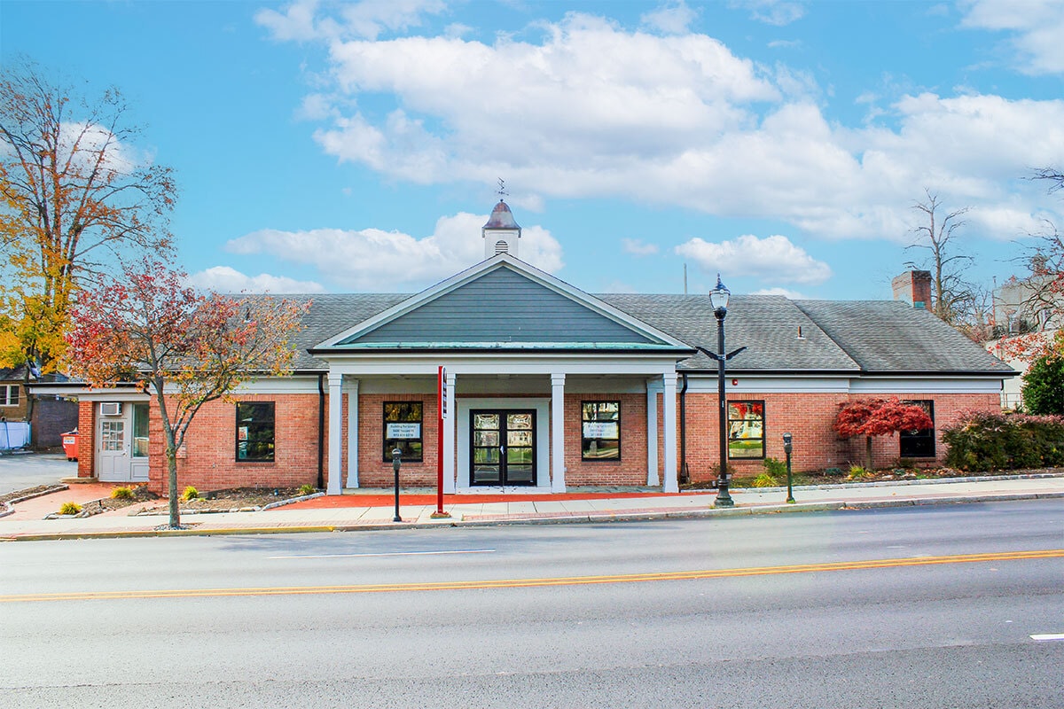 599 Bloomfield Ave, Verona, NJ for lease Building Photo- Image 1 of 4