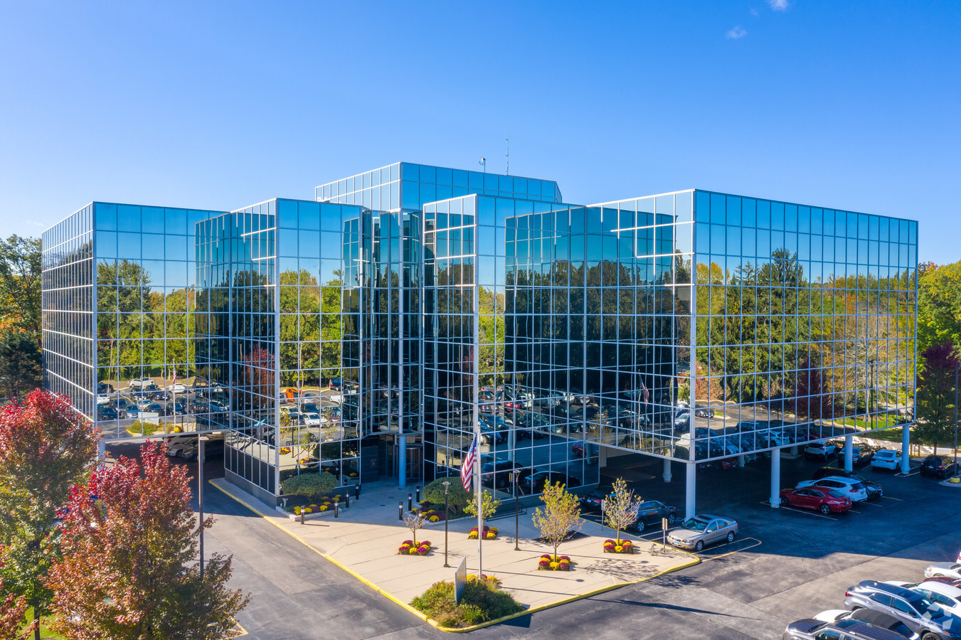 5750 Old Orchard Rd, Skokie, IL 60077 - Harmswood Office Center | LoopNet