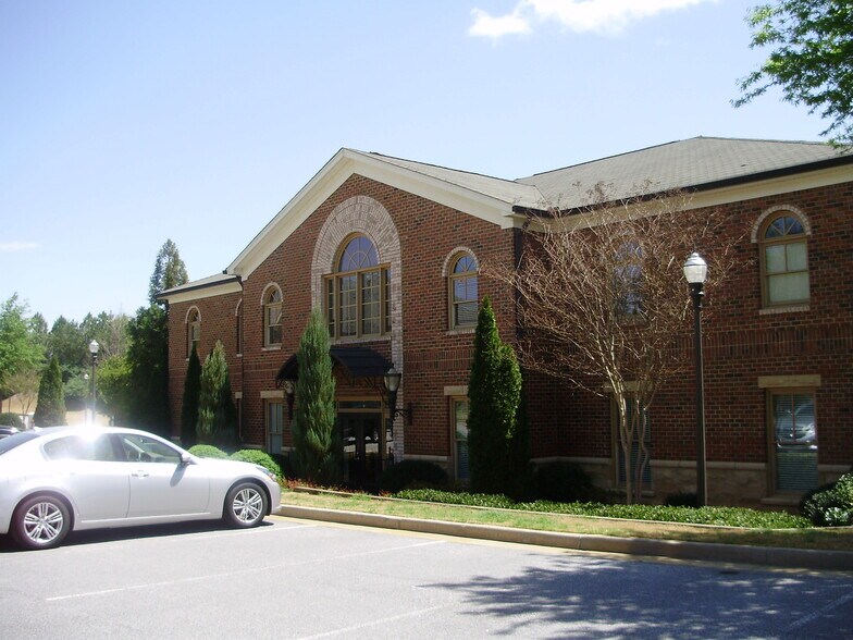 5400 Laurel Springs Pky, Suwanee, GA 30024