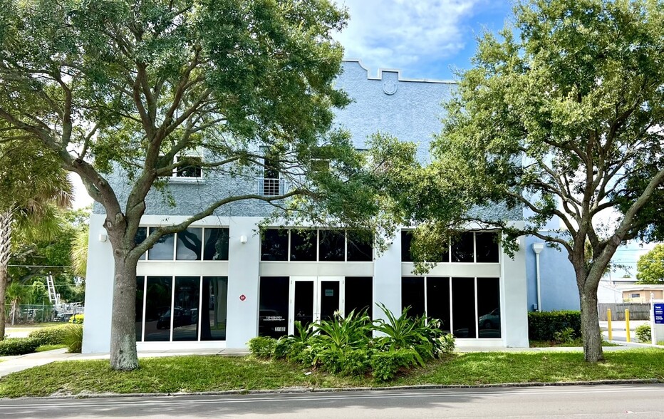 2100 1st Ave S, Saint Petersburg, FL for lease - Building Photo - Image 1 of 31