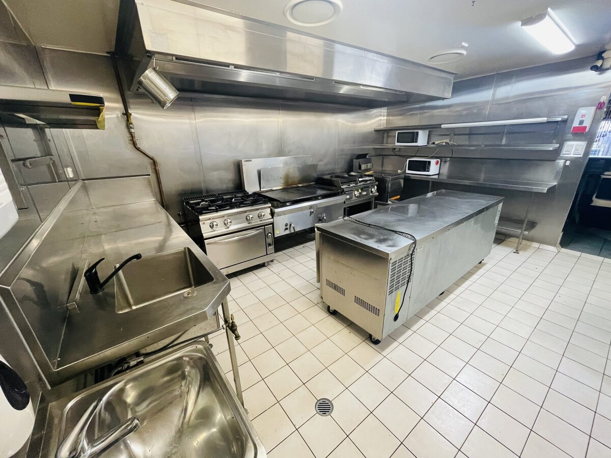 217-219 Ron Penhaligon Way, Robina, QLD 4226 - Unit 13 -  - Interior Photo - Image 2 of 9