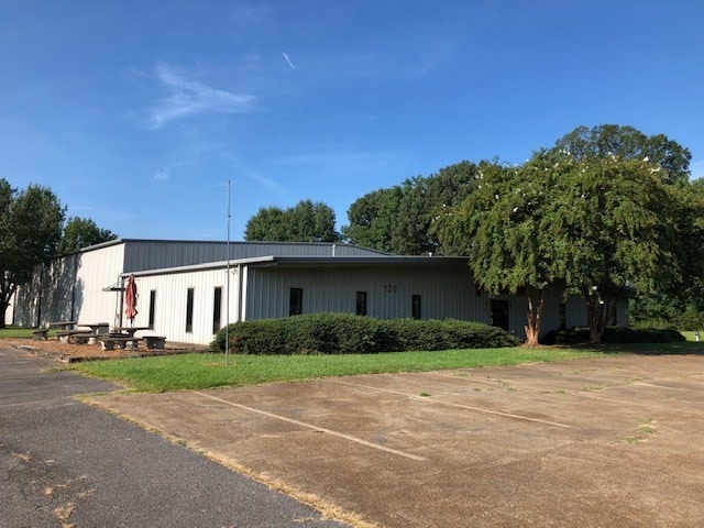 120 Crown Dr, Batesville, MS for sale Building Photo- Image 1 of 9