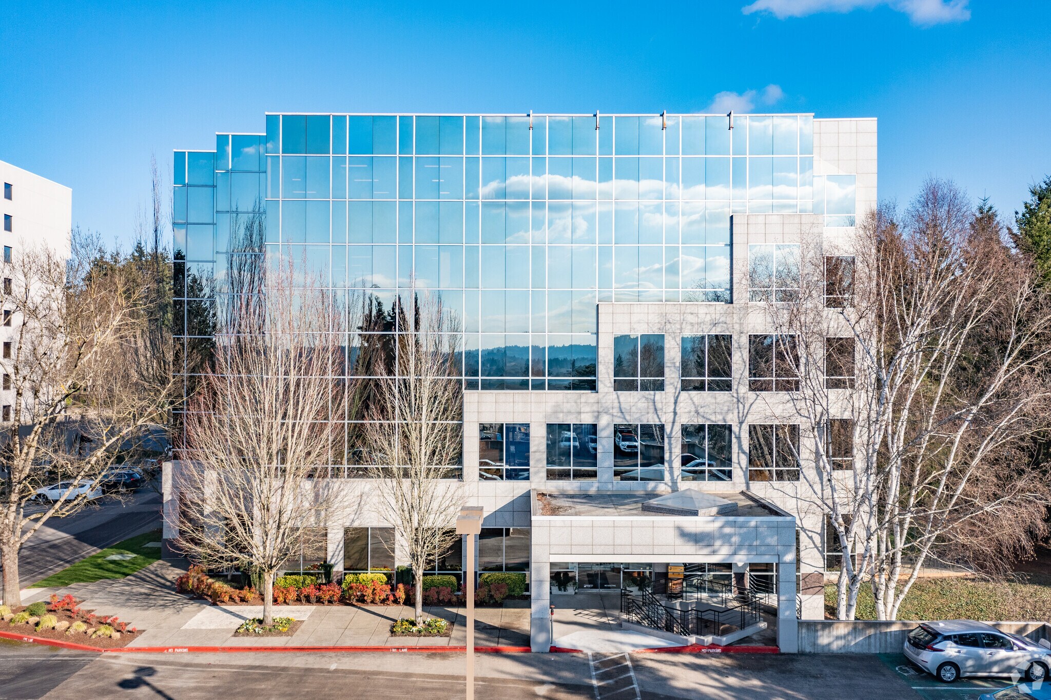 9020 SW Washington Square Rd, Tigard, OR for lease Building Photo- Image 1 of 9