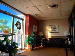 791 Aquahart Rd, Glen Burnie, MD for lease Interior Photo- Image 2 of 14