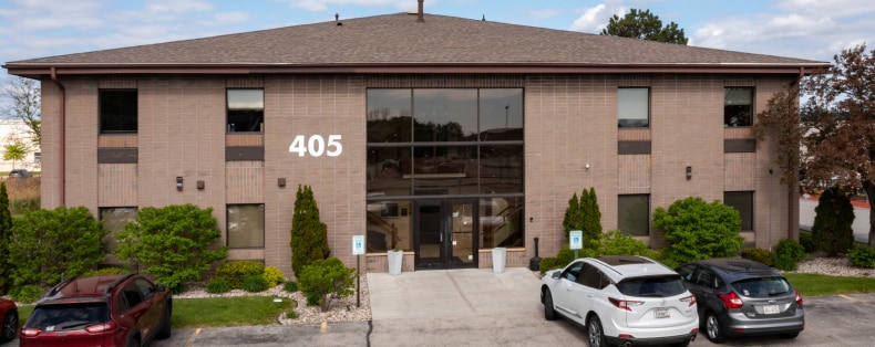 405 N Calhoun Rd, Brookfield, WI for sale Primary Photo- Image 1 of 1