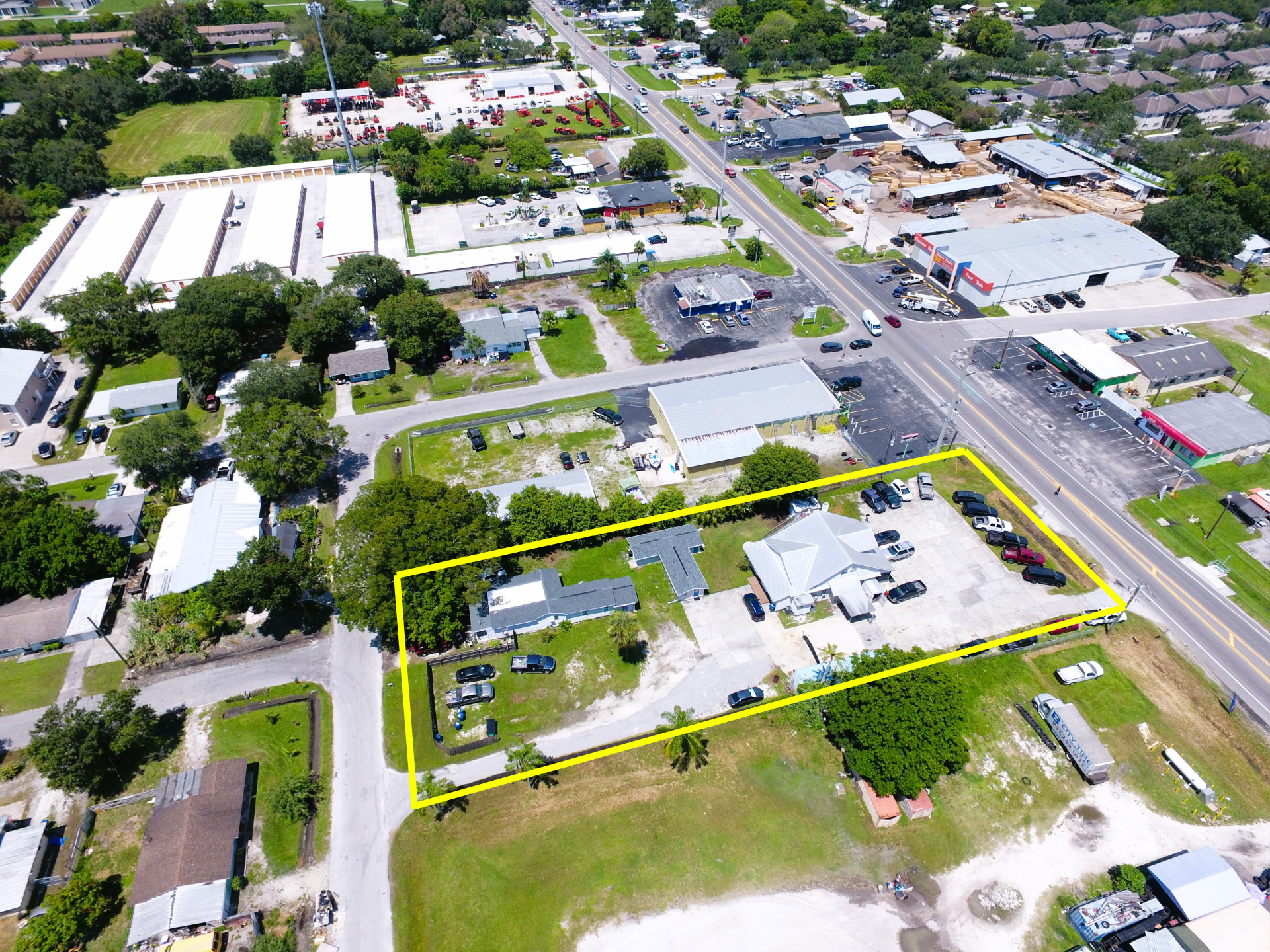 5624 15th St E, Bradenton, FL for sale Primary Photo- Image 1 of 1